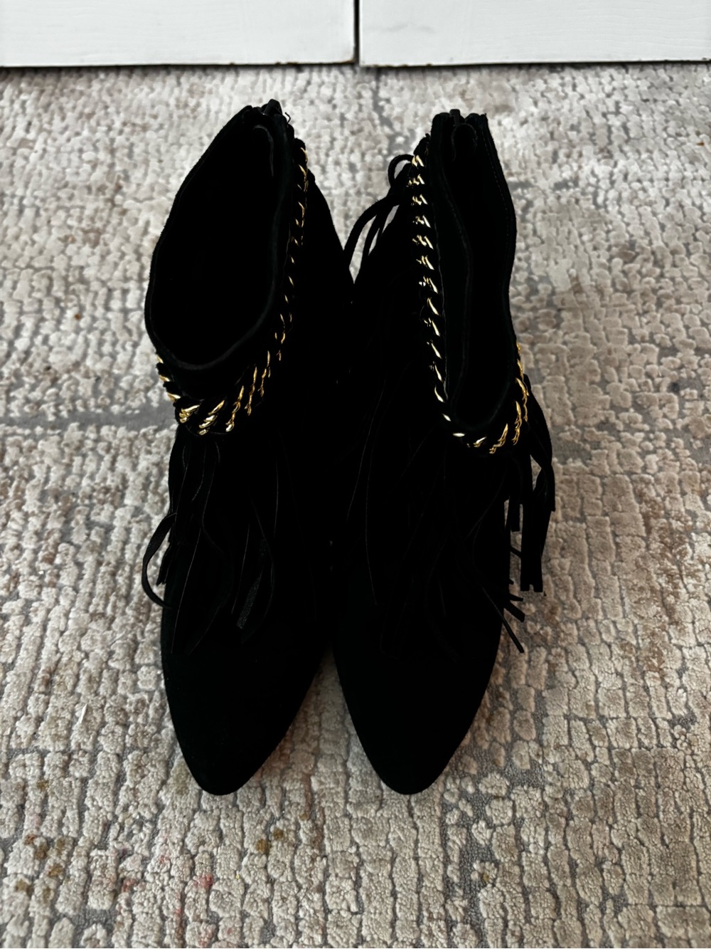 Stuart Weitzman Black Fringe suede Ankle Boots with Gold Chain Trim size 7